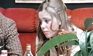 المترف العهرة العربد ...